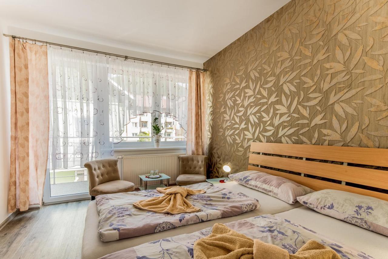 Penzion Blesk Ruzomberok Extérieur photo