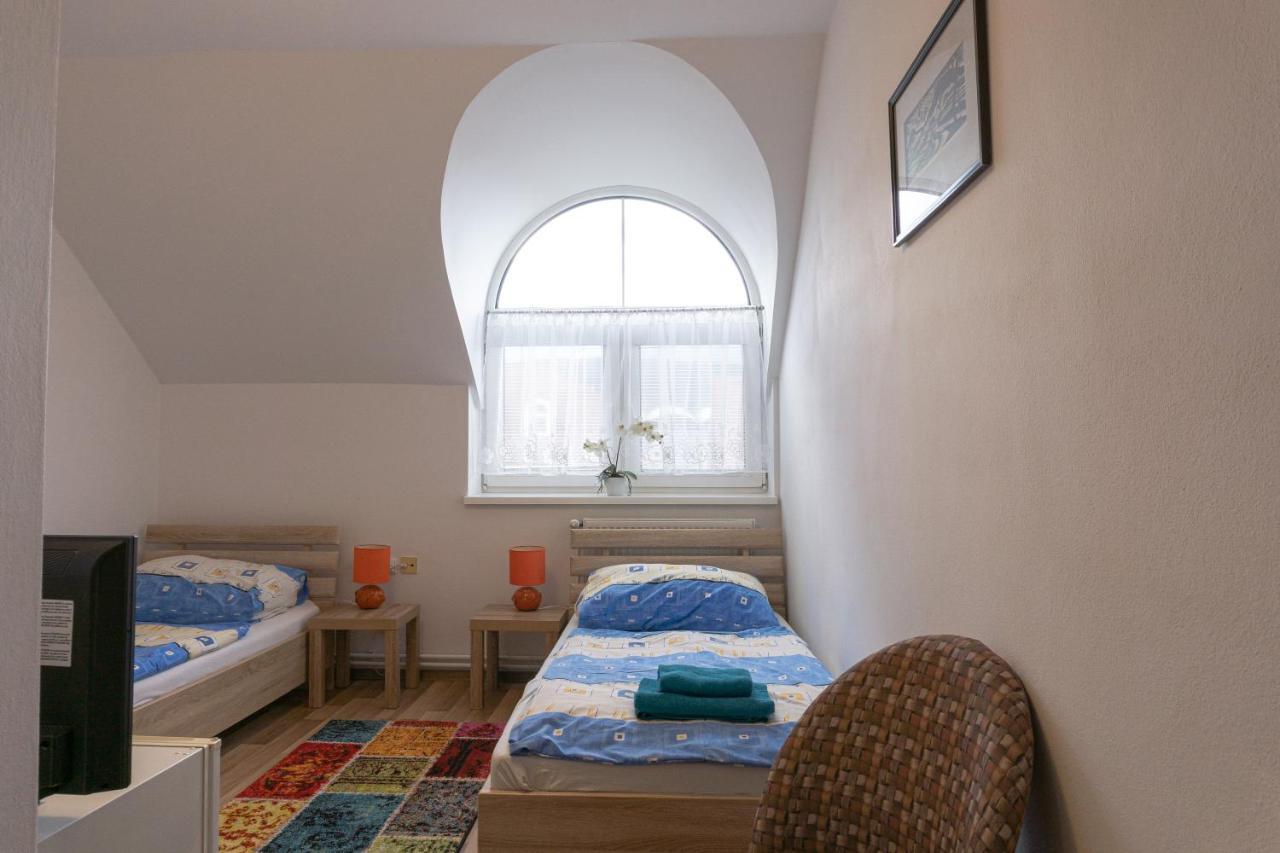 Penzion Blesk Ruzomberok Extérieur photo