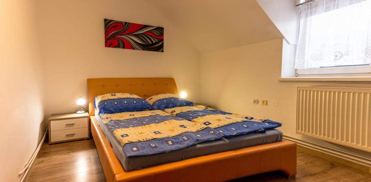 Penzion Blesk Ruzomberok Extérieur photo