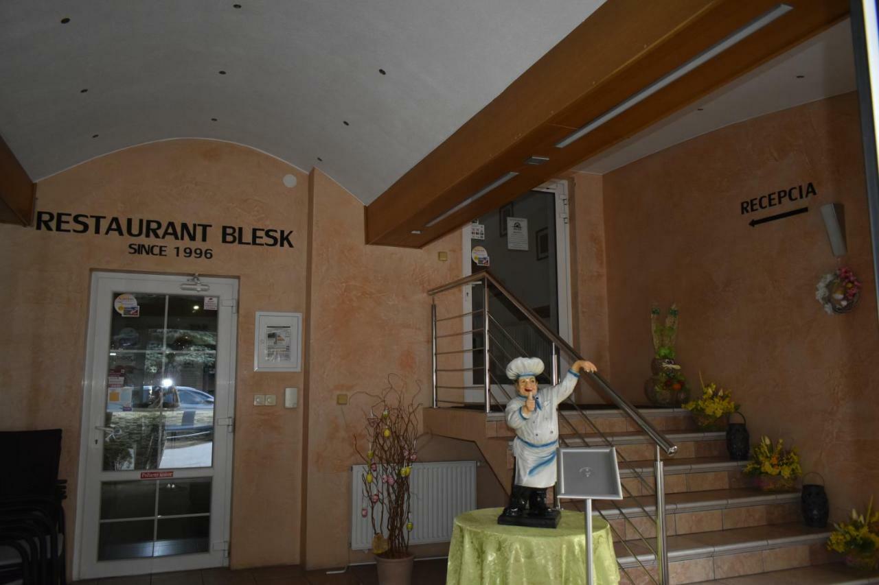 Penzion Blesk Ruzomberok Extérieur photo